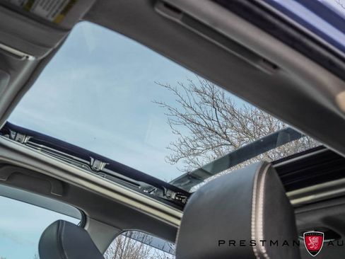 Used 2018 Subaru Forester 2.5i Touring w/ Popular Package #2 image 8