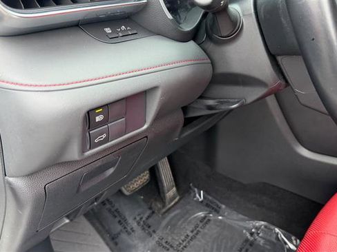 Used 2021 Toyota Highlander XSE FWD image 31