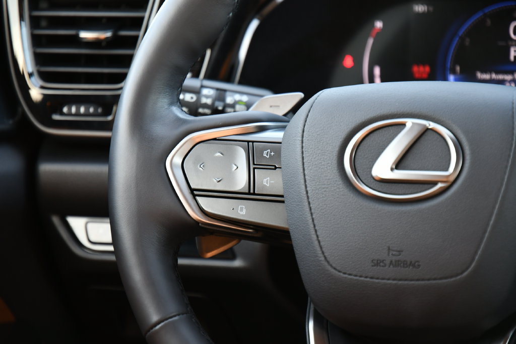 Used 2025 Lexus NX 350 AWD w/ Cold Area Package image 27