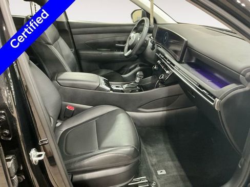 Certified 2025 Hyundai Tucson SEL AWD/4WD image 16