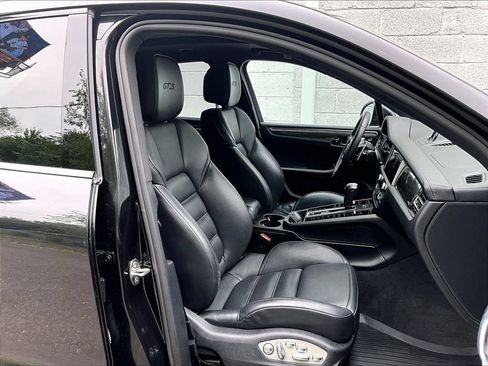 Certified 2022 Porsche Macan GTS AWD/4WD image 12