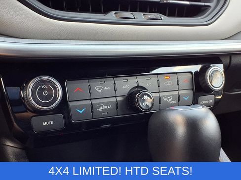 Used 2025 Jeep Compass Limited AWD/4WD image 12