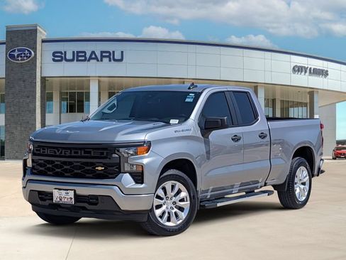 Used 2025 Chevrolet Silverado 1500 Custom RWD image 1