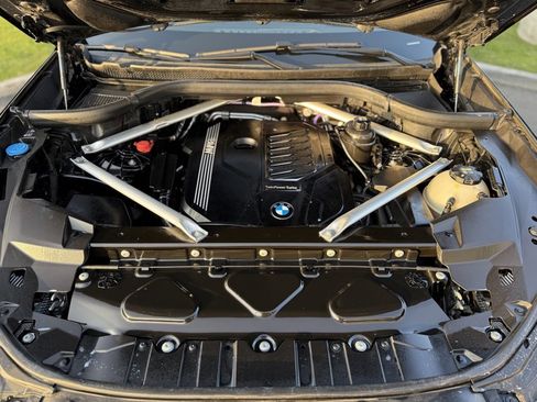 Used 2022 BMW X5 sDrive40i w/ M Sport Package image 23