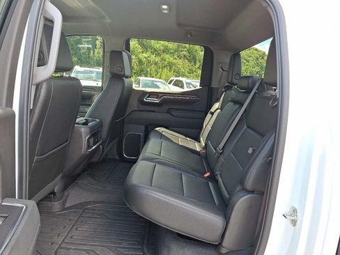 Used 2025 GMC Sierra 1500 SLT w/ SLT Premium Package AWD/4WD image 10