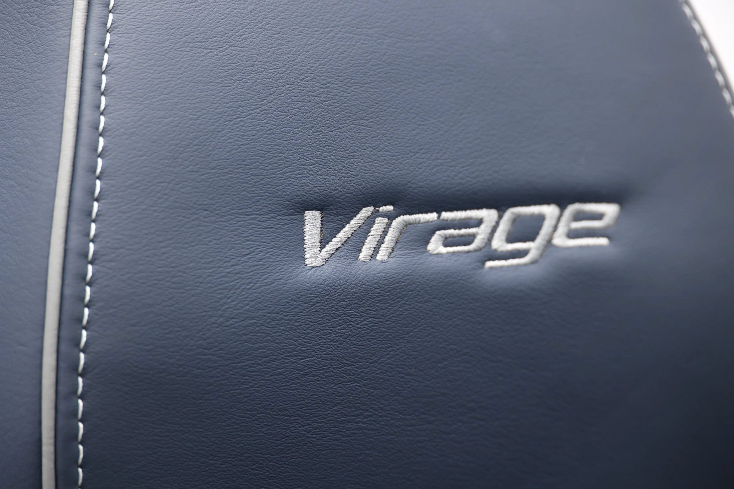 Used 2012 Aston Martin Virage Volante RWD image 80
