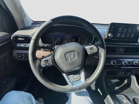 Certified 2023 Honda Pilot Elite image 10