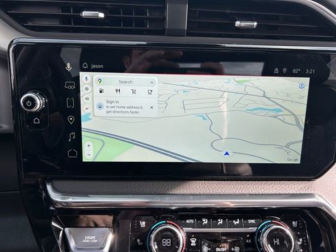 Used 2026 GMC Sierra 2500 Denali w/ Technology Package image 12