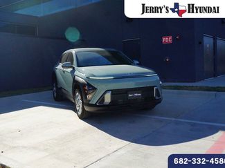 New 2026 Hyundai Kona SE video 1