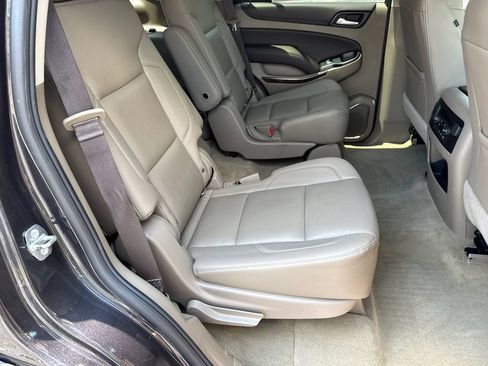 Used 2018 Chevrolet Tahoe LT RWD image 15