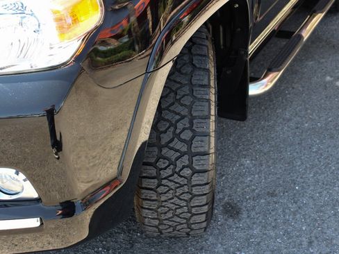 Used 2013 Toyota 4Runner SR5 image 41