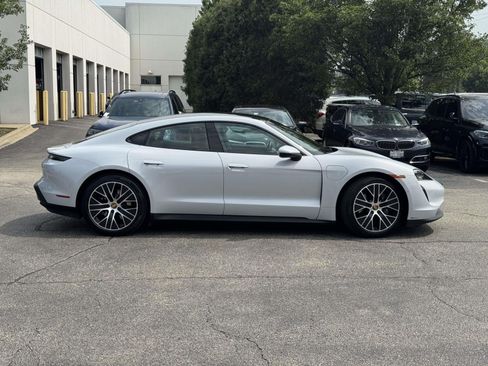 Used 2023 Porsche Taycan RWD image 4