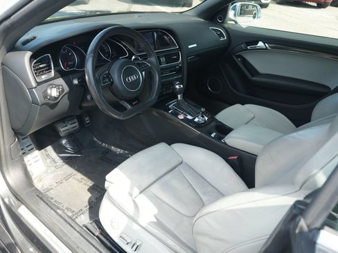 Used 2014 Audi RS 5 Cabriolet AWD/4WD image 32