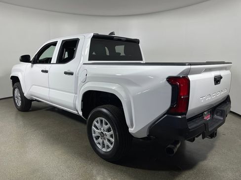 New 2026 Toyota Tacoma SR image 5