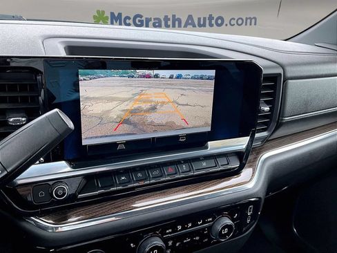 Used 2023 Chevrolet Silverado 1500 LT AWD/4WD image 17
