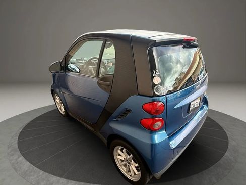 Used 2009 smart fortwo passion image 4