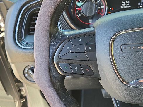 Used 2022 Dodge Challenger SXT w/ Blacktop Package image 21