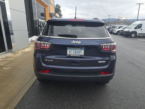 Certified 2018 Jeep Compass Latitude image 5