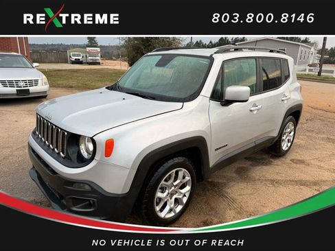 Used 2018 Jeep Renegade Latitude image 1