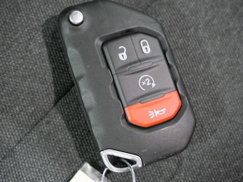 Used 2024 Jeep Wrangler Unlimited Sport AWD/4WD image 29