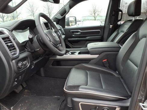 Used 2026 RAM 1500 Laramie AWD/4WD image 10