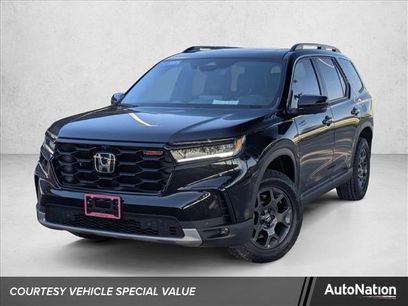 Certified 2025 Honda Pilot TrailSport