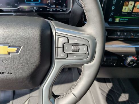 Used 2025 Chevrolet Silverado 2500 LT w/ All Star Edition AWD/4WD image 14