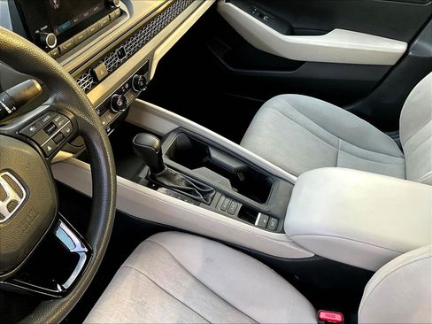 Used 2023 Honda Accord LX image 16