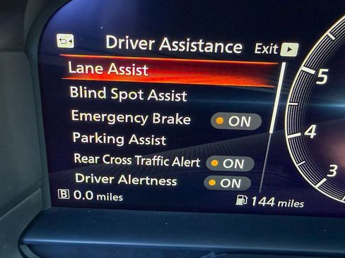 Certified 2024 Nissan Z Sport w/ Floor Mat Package image 16