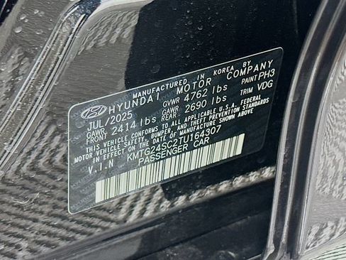 Certified 2026 Genesis G70 2.5T Prestige RWD image 24