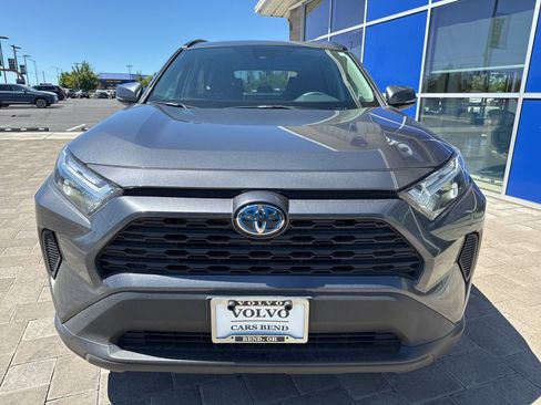 Used 2024 Toyota RAV4 XLE image 6