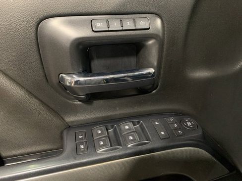 Used 2017 Chevrolet Silverado 2500 LTZ w/ Duramax Plus Package image 20