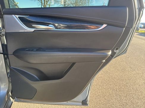 Used 2023 Cadillac XT5 Premium Luxury image 22