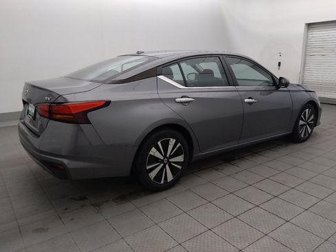 Used 2021 Nissan Altima 2.5 SV FWD image 10