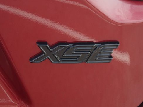 Used 2025 Toyota Corolla XSE FWD image 19