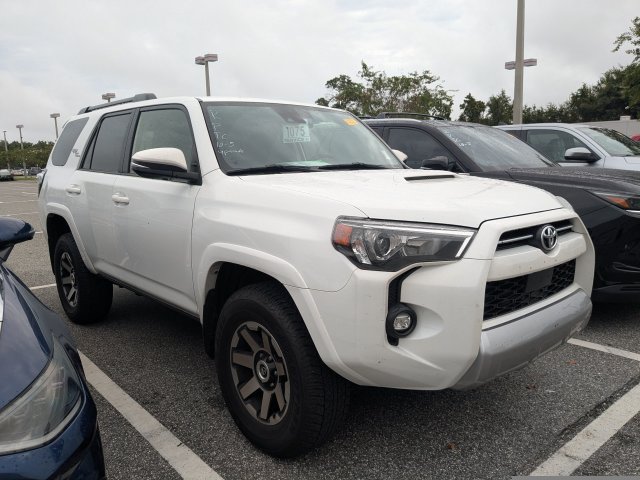 Certified 2024 Toyota 4Runner TRD Off-Road Premium w/ Moonroof Package AWD/4WD image 1