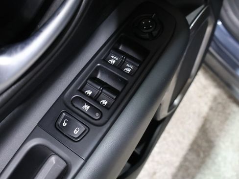 Used 2022 Jeep Renegade Latitude image 13