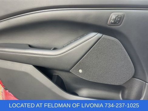 Used 2021 Ford Mustang Mach-E Premium image 23