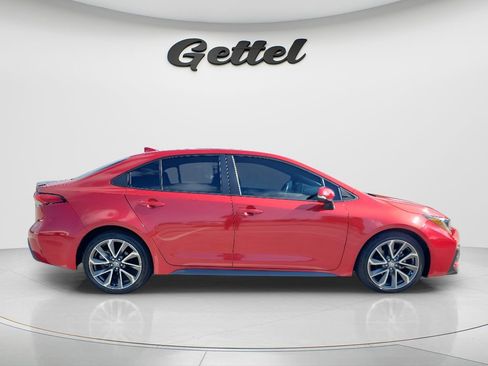 Used 2021 Toyota Corolla XSE FWD image 4