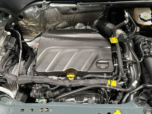 New 2026 Chevrolet Trax LS w/ LS Convenience Package FWD image 32