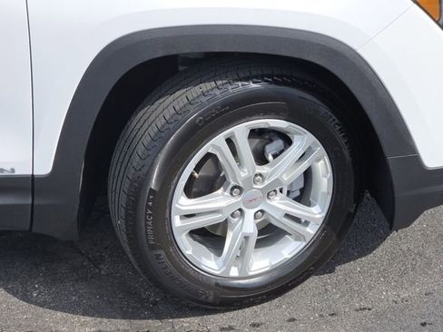 Used 2023 GMC Terrain SLE image 19