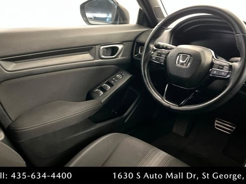 Used 2024 Honda Civic Sport image 11