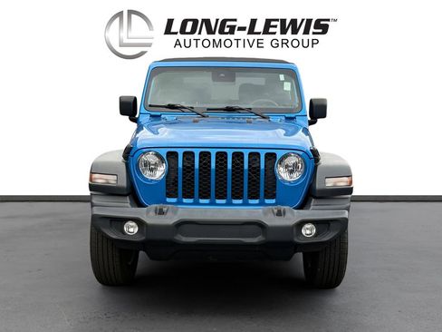 Used 2024 Jeep Wrangler Sport AWD/4WD image 8