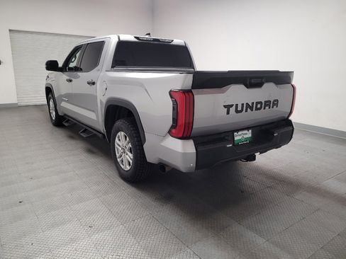 Used 2022 Toyota Tundra SR5 w/ Convenience Package image 5