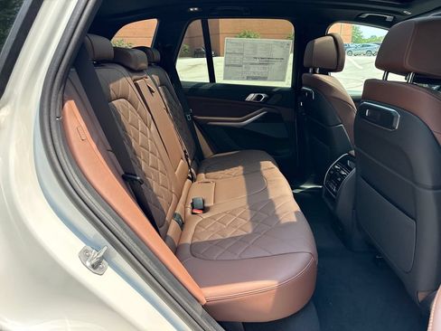 New 2026 BMW X5 xDrive40i w/ Climate Comfort Package AWD/4WD image 25