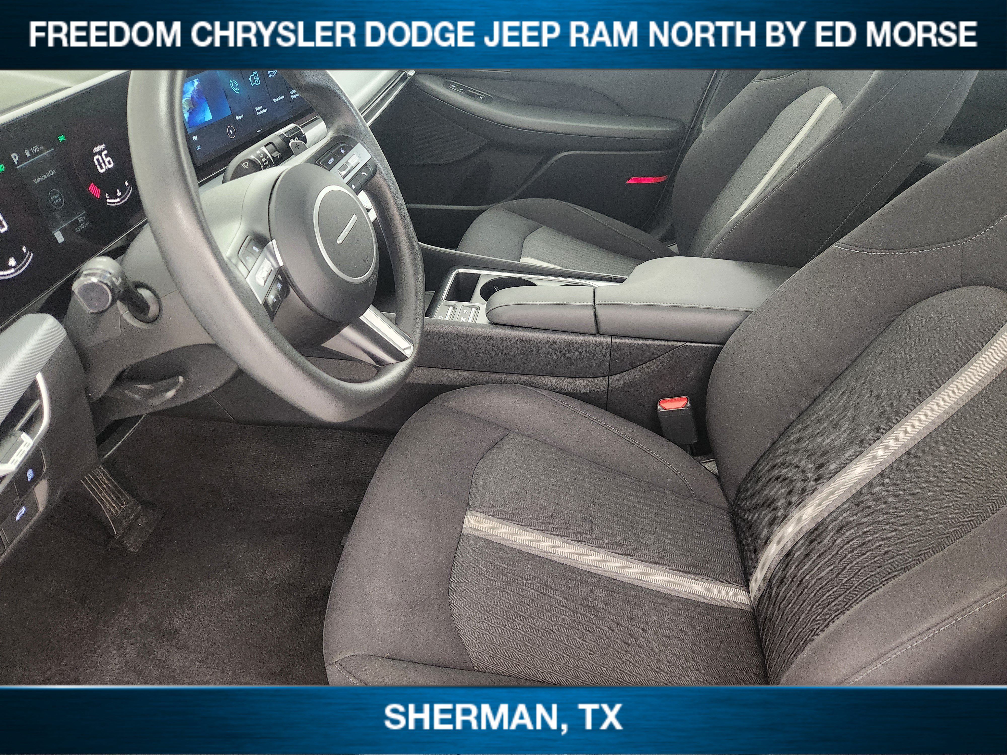 Used 2025 Hyundai Sonata SEL FWD image 8