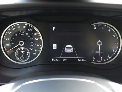 Used 2026 Genesis G70 2.5T Prestige AWD/4WD image 34