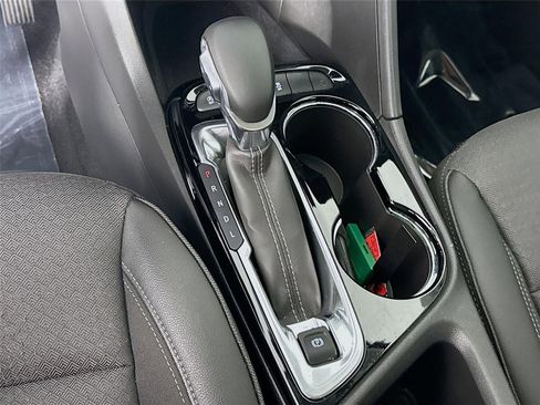 Used 2025 Buick Encore GX Preferred FWD image 17