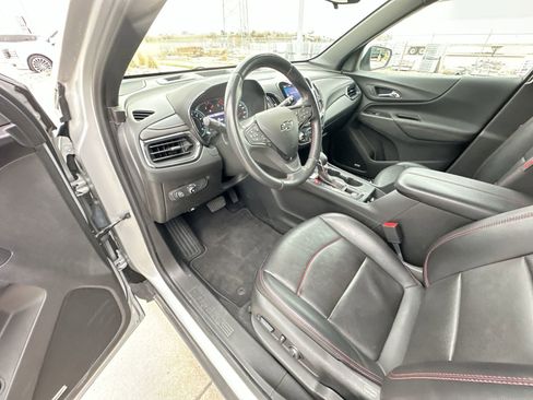 Used 2022 Chevrolet Equinox RS w/ RS Leather Package AWD/4WD image 10