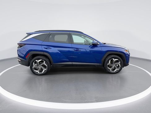 Certified 2023 Hyundai Tucson Limited w/ Cargo Package image 9